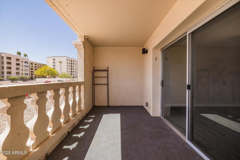 24-Unit 110 7920 E Camelback Rd_ 18_24