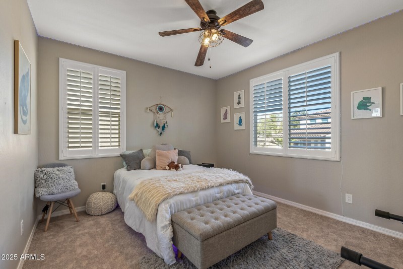 51_20646_W_Delaney51_mls