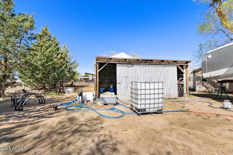 Garage - 1414 N. State Route 89