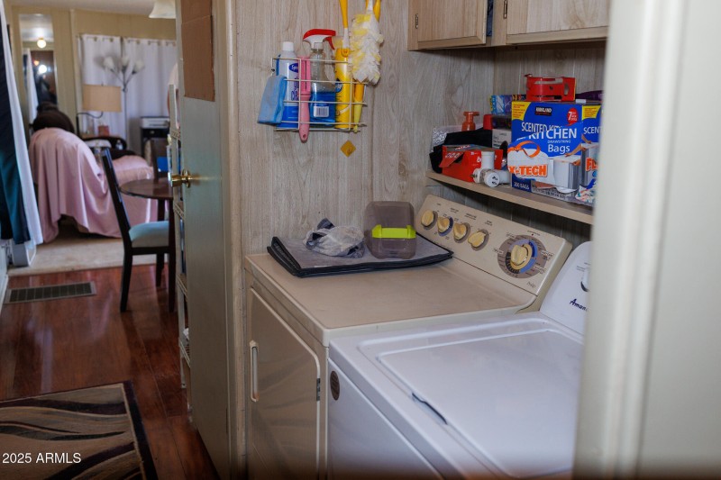 Tiny Home Laundry area