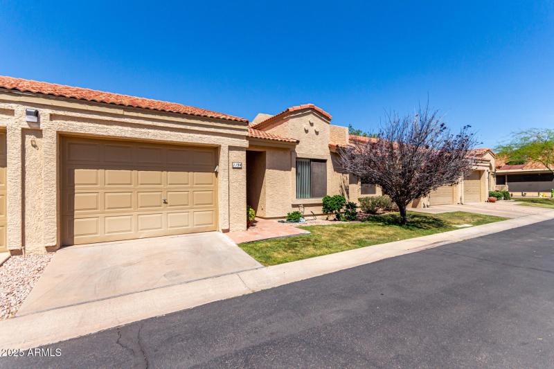 1021 S Greenfield unit 1194