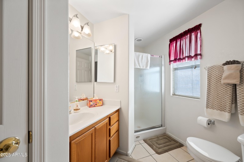 31-10410NCCR1100-ocupix