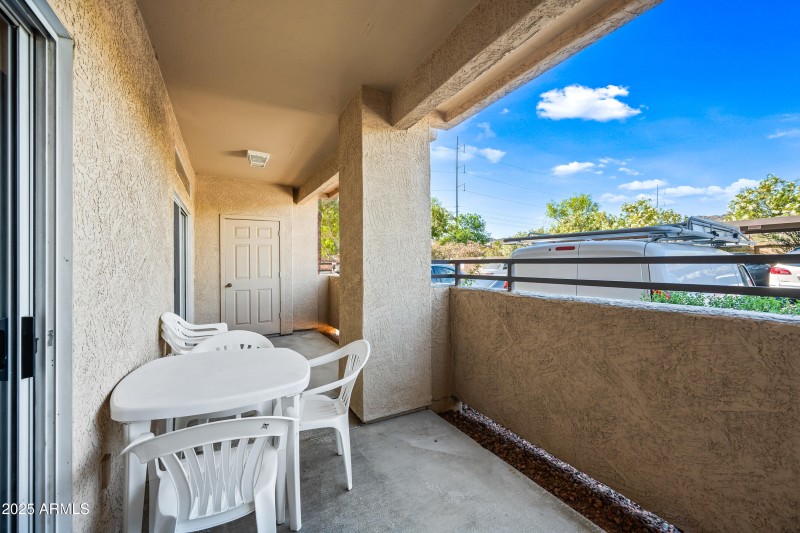 26-10410NCCR1100-ocupix