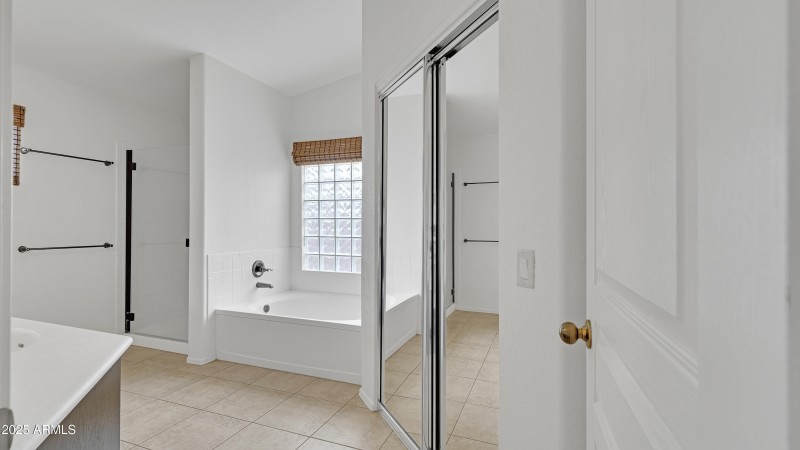 Interior - 3461 Via Camellia-14