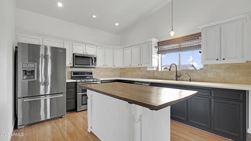 Interior - 3461 Via Camellia-11