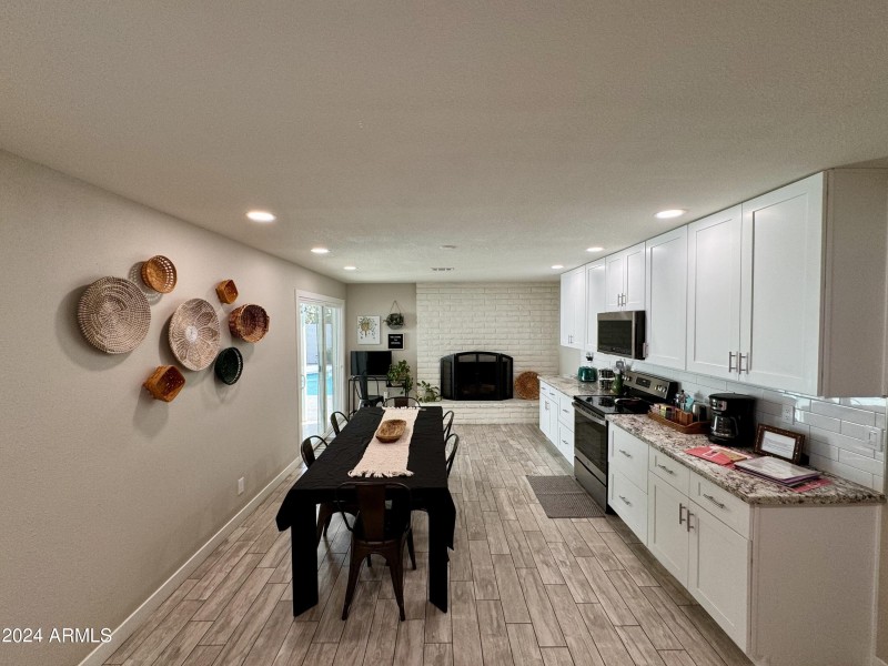 1869 E GENEVA DR, Tempe Kitchen