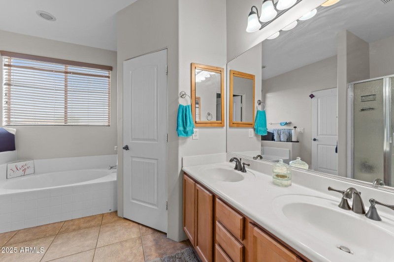 22-web-or-mls-DSC08970