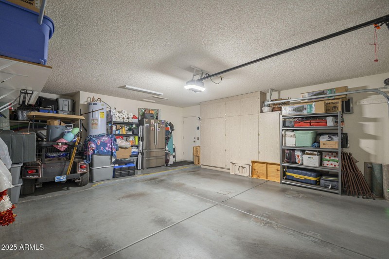 Garage-built in cabinets