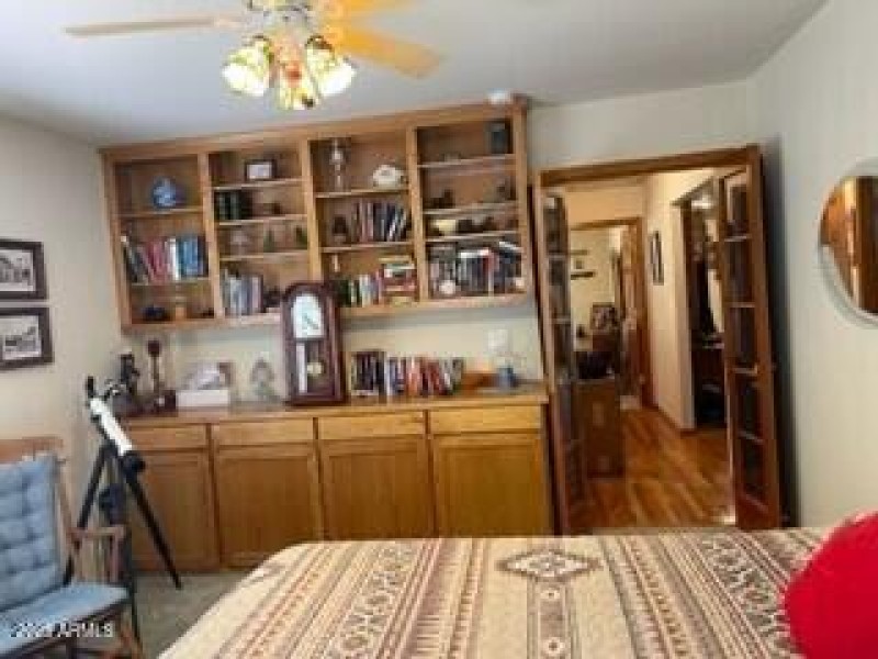 bedroom 2 office area