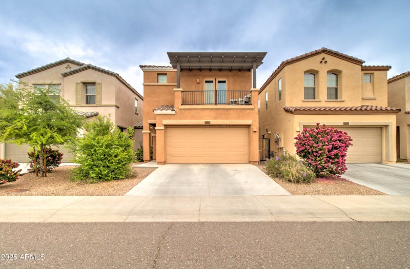 1654 W Redwood Ln -4