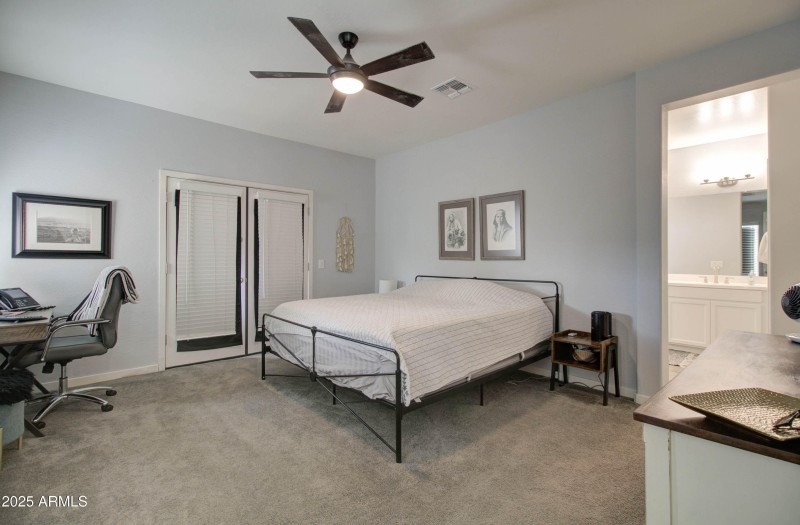 1654 W Redwood Ln -39