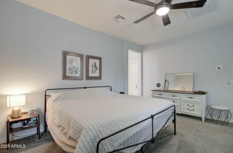 1654 W Redwood Ln -41