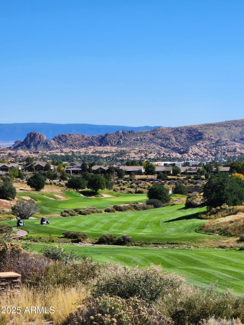 Prescott lakes_Golf course vertical with