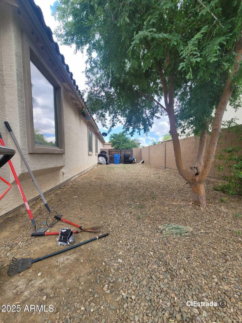 db98baf9-db3e-4d50-9a97-638d6dd42744