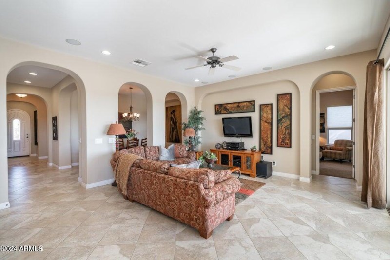 20210210013909912617000000-o