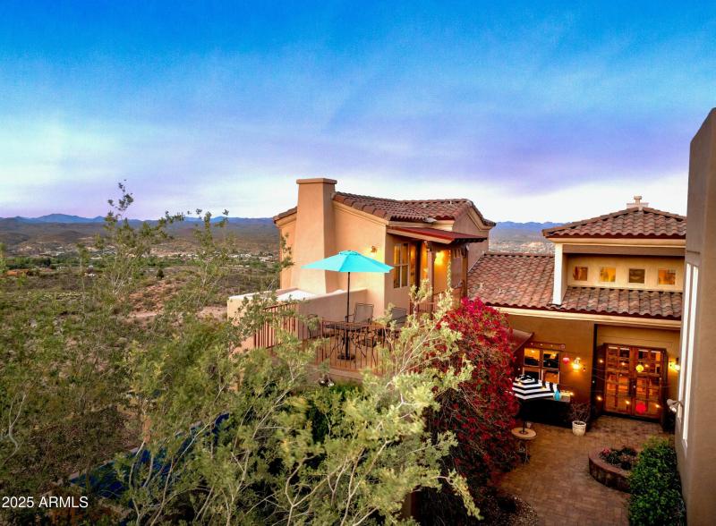 Aeriel view of courtyard