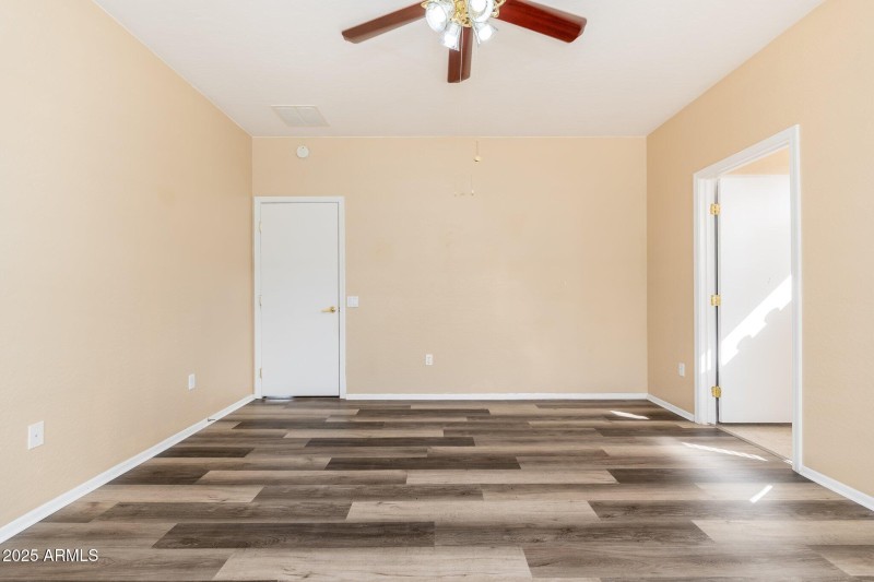 20828 N Shadow Mountain Dr - 13