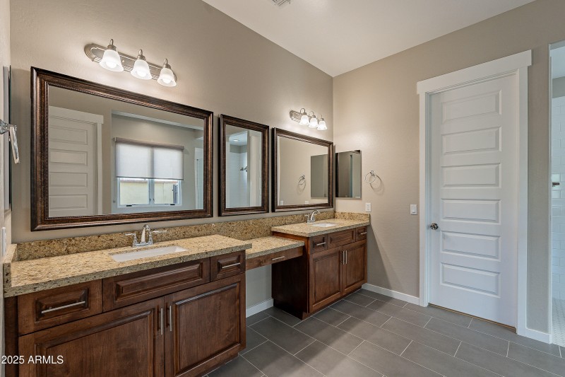 45-print-Hawthorn-45