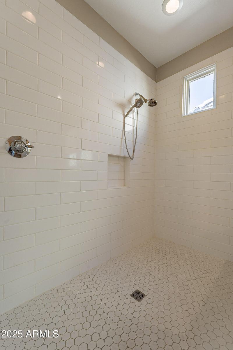 47-print-Hawthorn-47