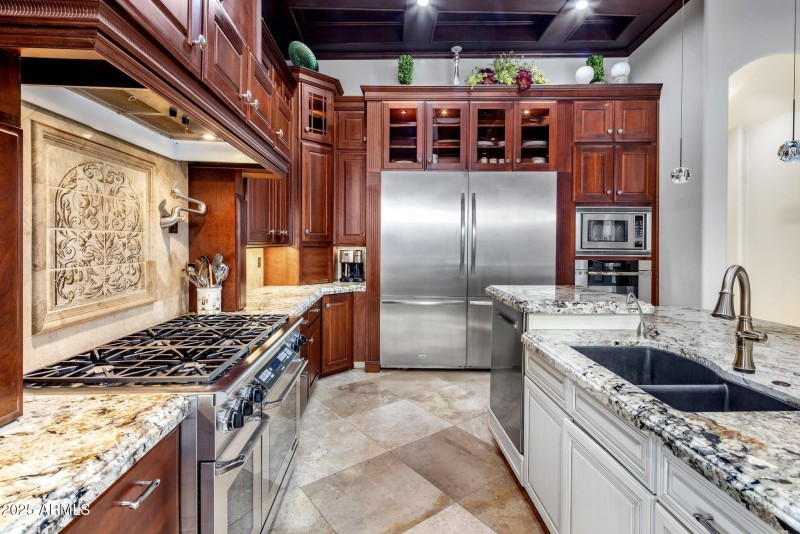 33-web-or-mls-D46A7543 copy