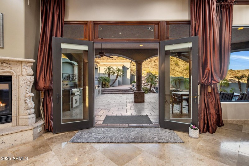 38-web-or-mls-D46A7576 copy