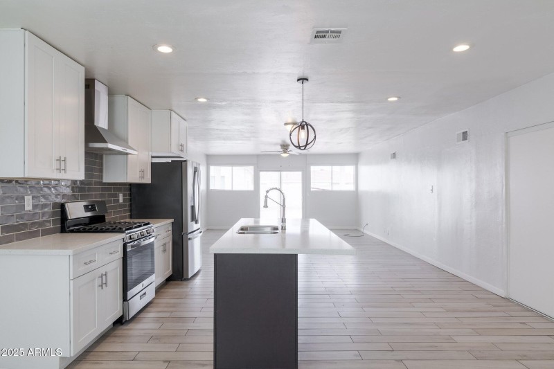 Granada (10).jpg-SMALL