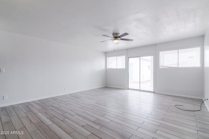 Granada (13).jpg-SMALL