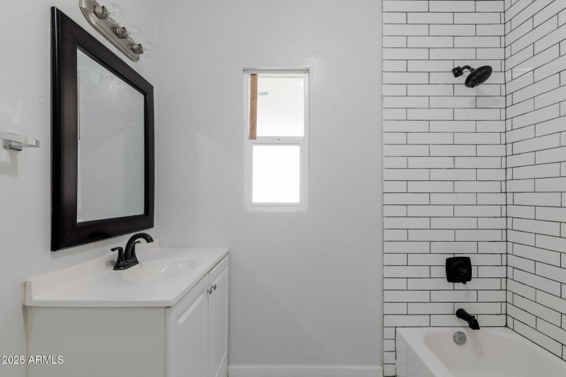 Granada (22).jpg-SMALL