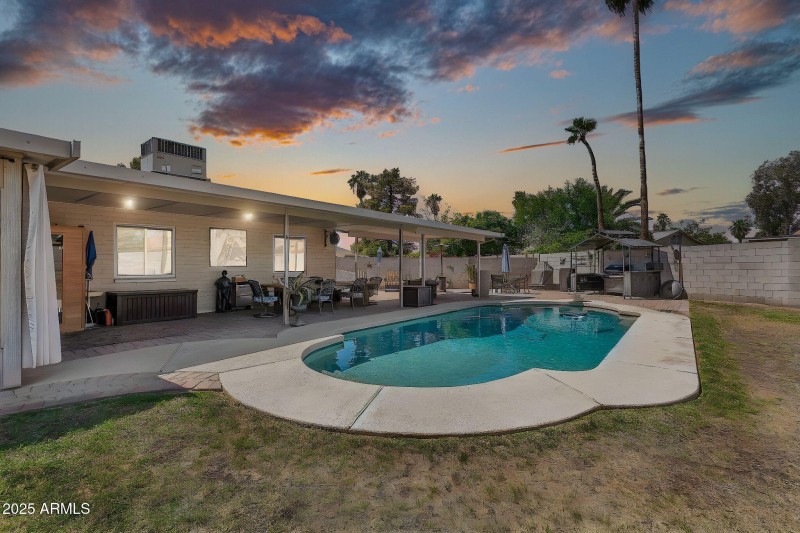 17648 N 35th Way VT 3