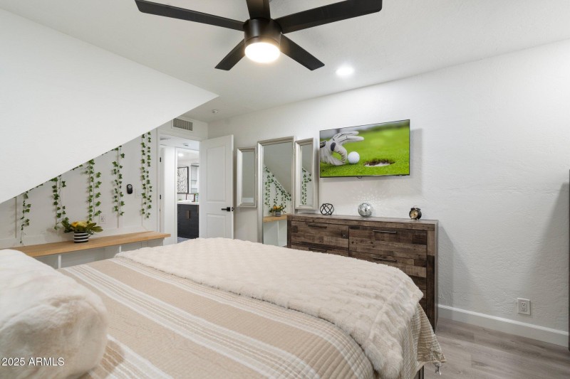 9-web-or-mls-PML09203