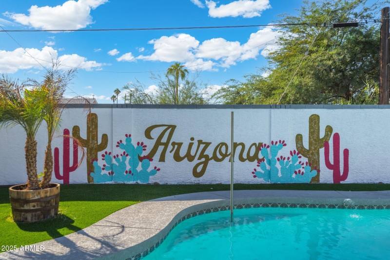 30-web-or-mls-PML09327-HDR-Edit