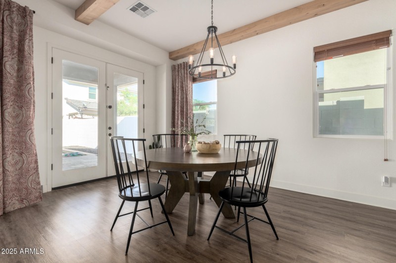 Multiple Dining Spaces