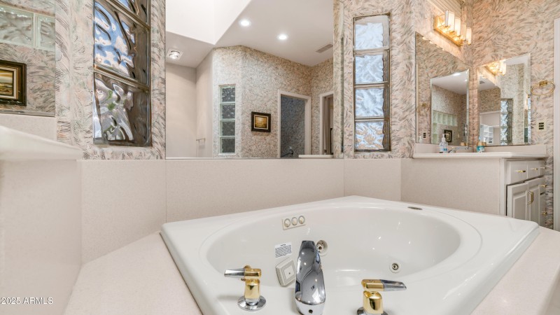 14101 W Via Tercero (29)