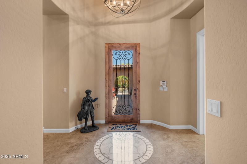 7-web-or-mls-2304-n-steele-cir