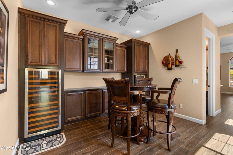 34-web-or-mls-2304-n-steele-cir