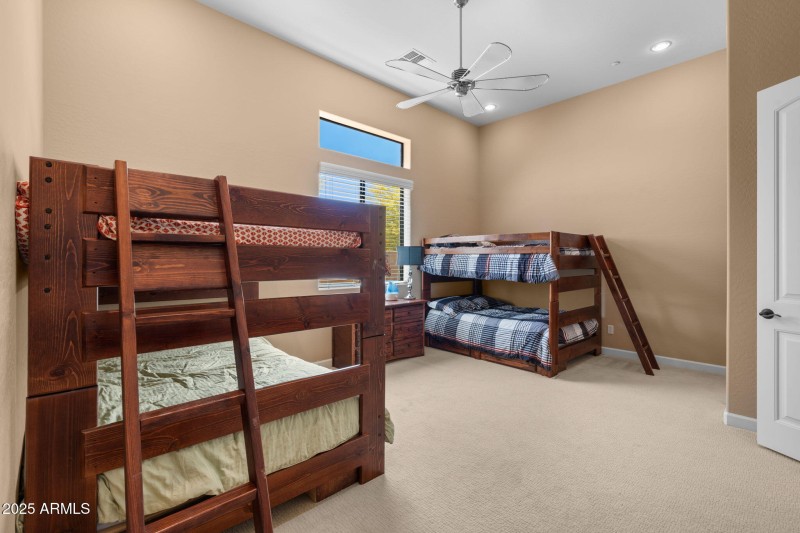 44-web-or-mls-2304-n-steele-cir