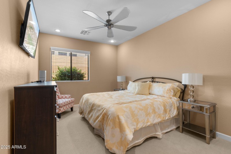 52-web-or-mls-2304-n-steele-cir