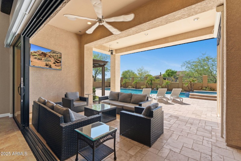 57-web-or-mls-2304-n-steele-cir