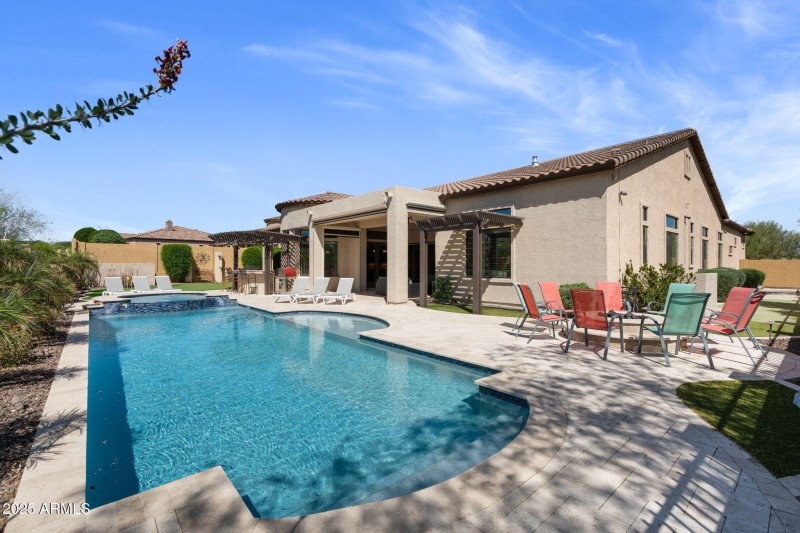 68-web-or-mls-2304-n-steele-cir