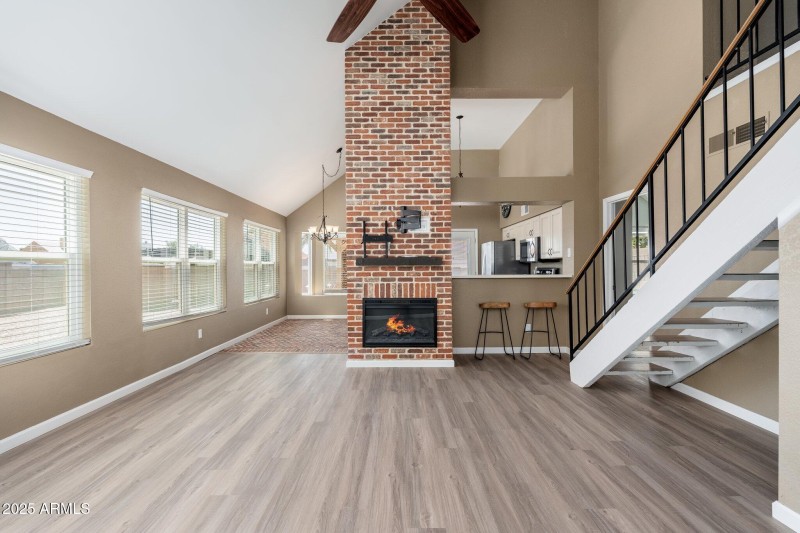 20818 N 21st Dr - 04