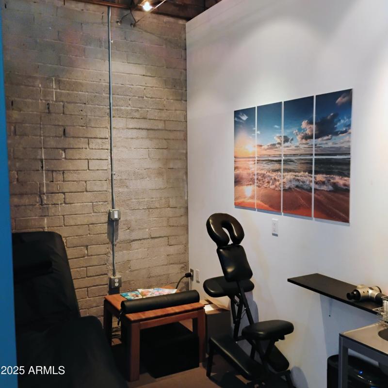 IMG_20250215_122101876_AE