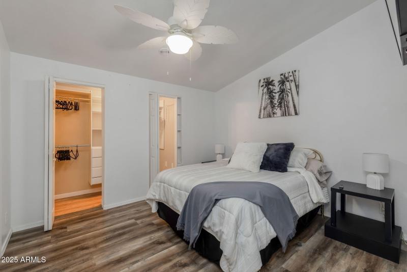 19-web-or-mls-8700 E University Dr 5109,