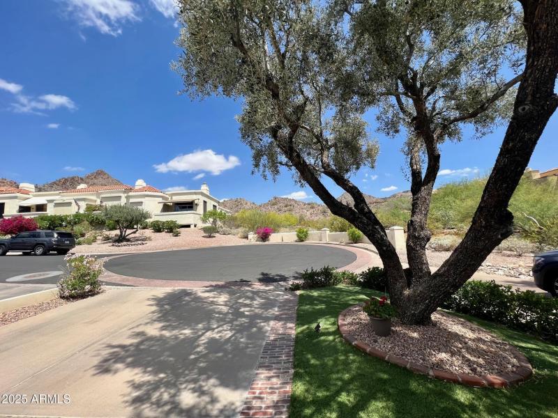 Gorgeous Culdesac Lot