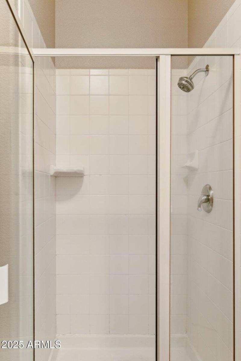 17-web-or-mls-9555-e-raintree-dr-unit-20