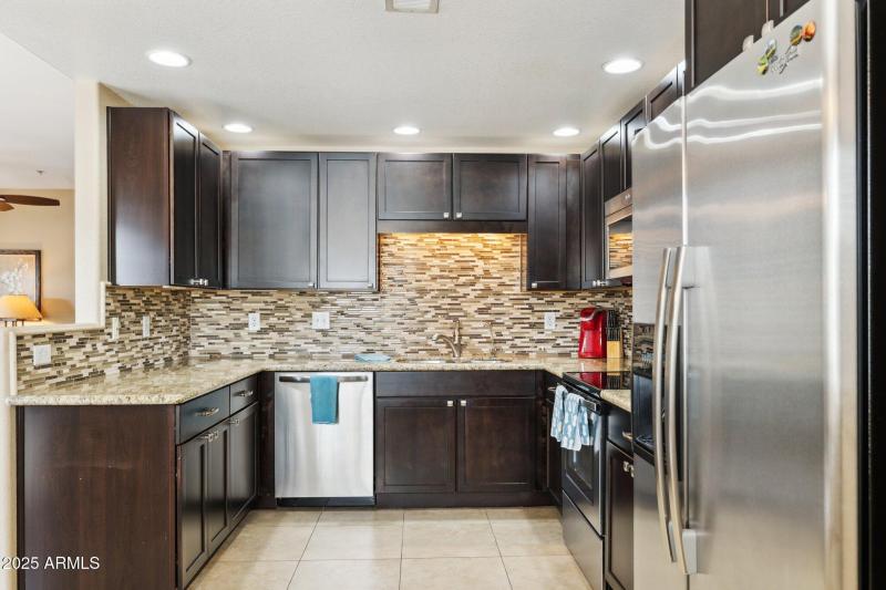 7-web-or-mls-9555-e-raintree-dr-unit-206