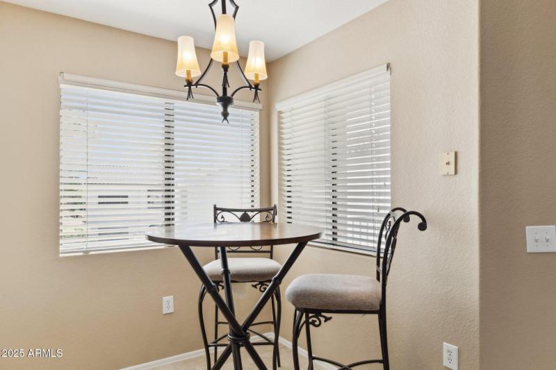 9-web-or-mls-9555-e-raintree-dr-unit-206