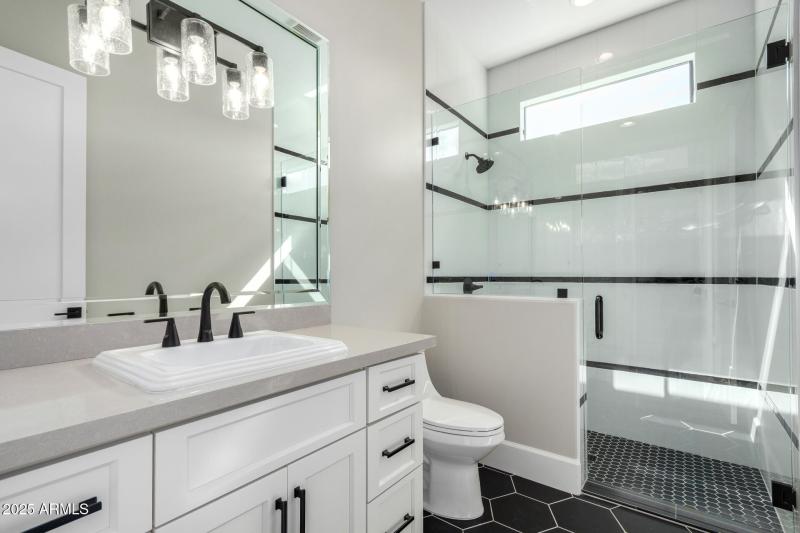 En Suite Bed 1 Bathroom