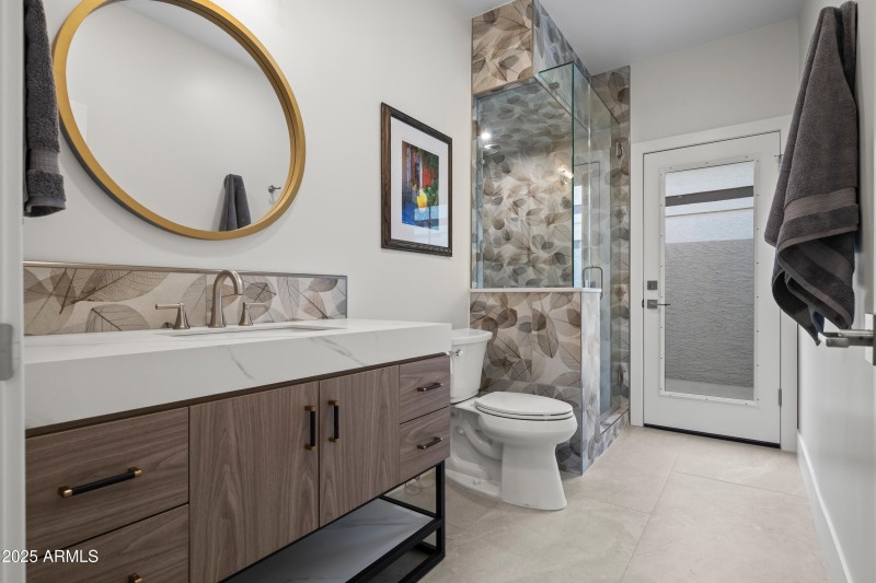 Pool Bath with Steam Shower