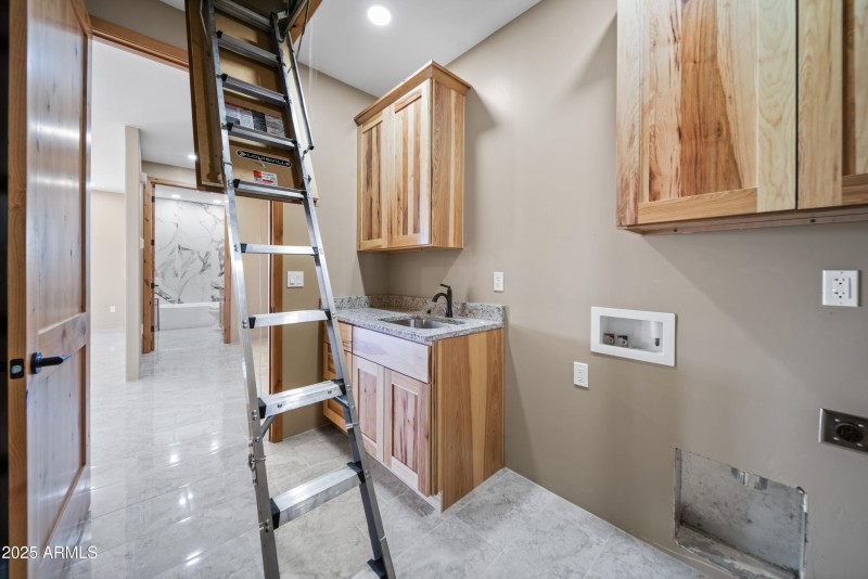 115 Iornwood Pl 00009