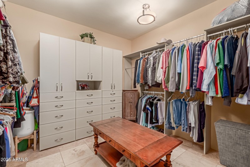 Walk-in Closet